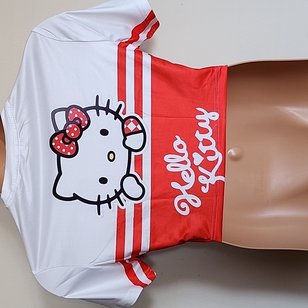 Hello Kitty crop top - Picture 3 of 7